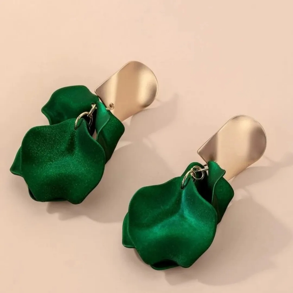 COPY - NWT Gold and green dangling earrings/ statement earrings/ large earrings